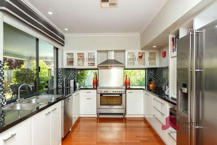 Sixth view of Homely house listing, 5 Bedwell Court, Glen Iris WA 6230