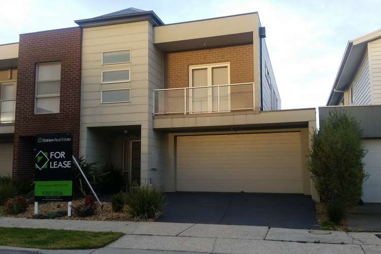 Main view of Homely townhouse listing, 12 Harlesden Circuit, Pakenham VIC 3810