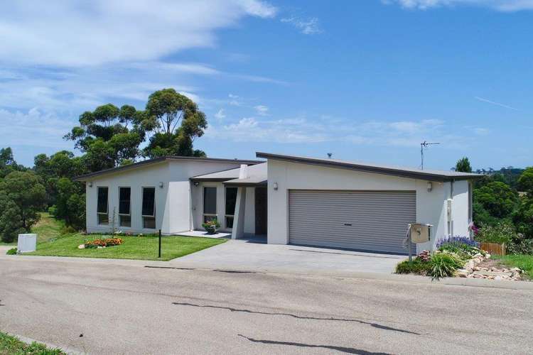 Second view of Homely house listing, 5 Thomas Mews, Bairnsdale VIC 3875