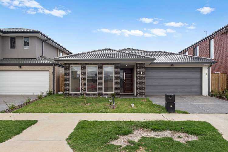 12 Roundhey Crescent, Point Cook VIC 3030