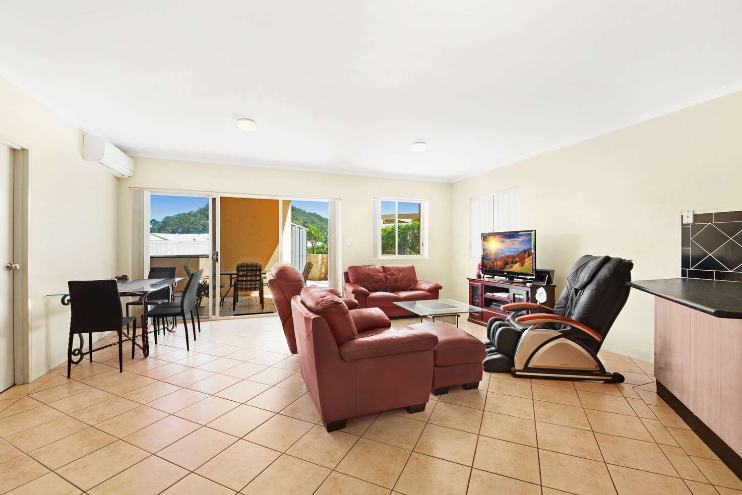 Main view of Homely unit listing, 4/12-14 Hills Street, Gosford NSW 2250