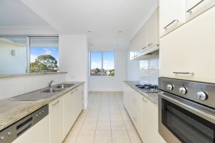 Fourth view of Homely unit listing, 304/8 Village Drive, Breakfast Point NSW 2137