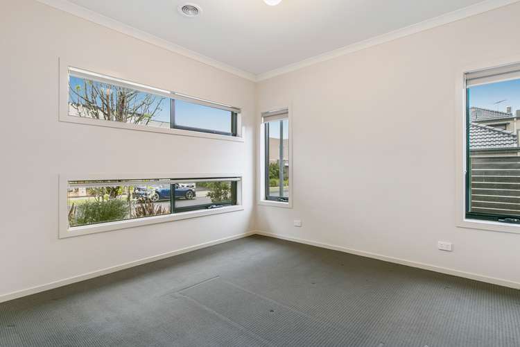 Second view of Homely house listing, 3 Wembley Circuit, Pakenham VIC 3810