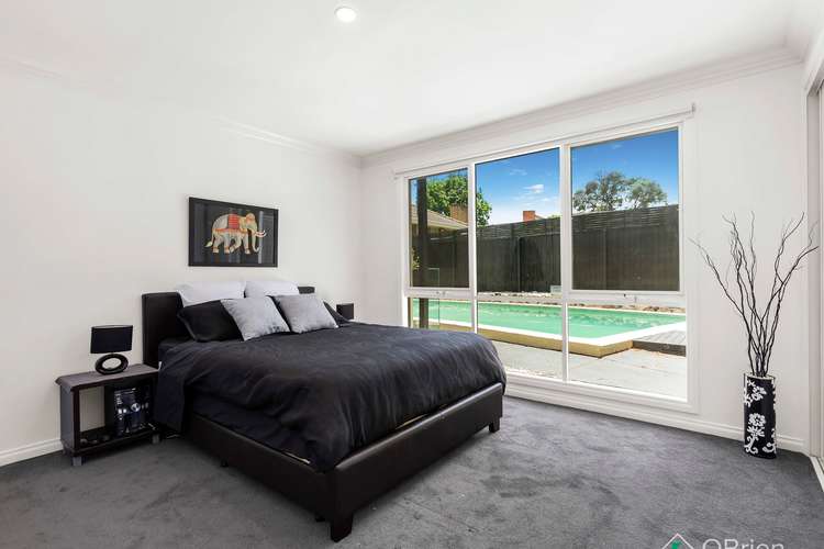 Fifth view of Homely unit listing, 2/6 Athella Court, Ferntree Gully VIC 3156