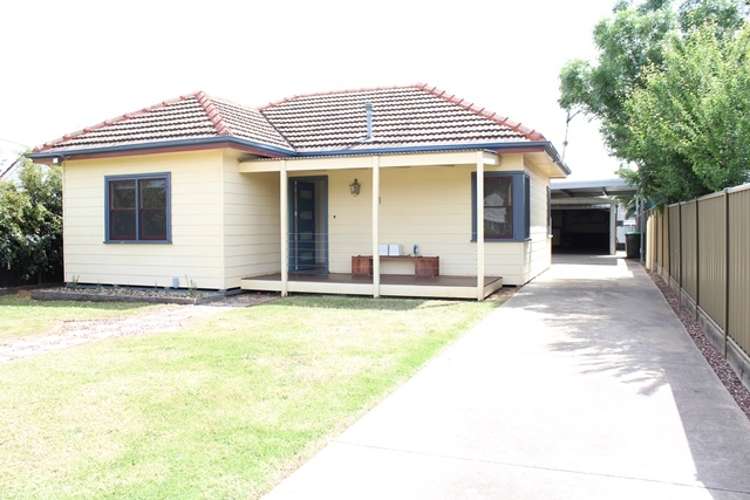 Main view of Homely house listing, 3 Rosemont Crescent, Kennington VIC 3550