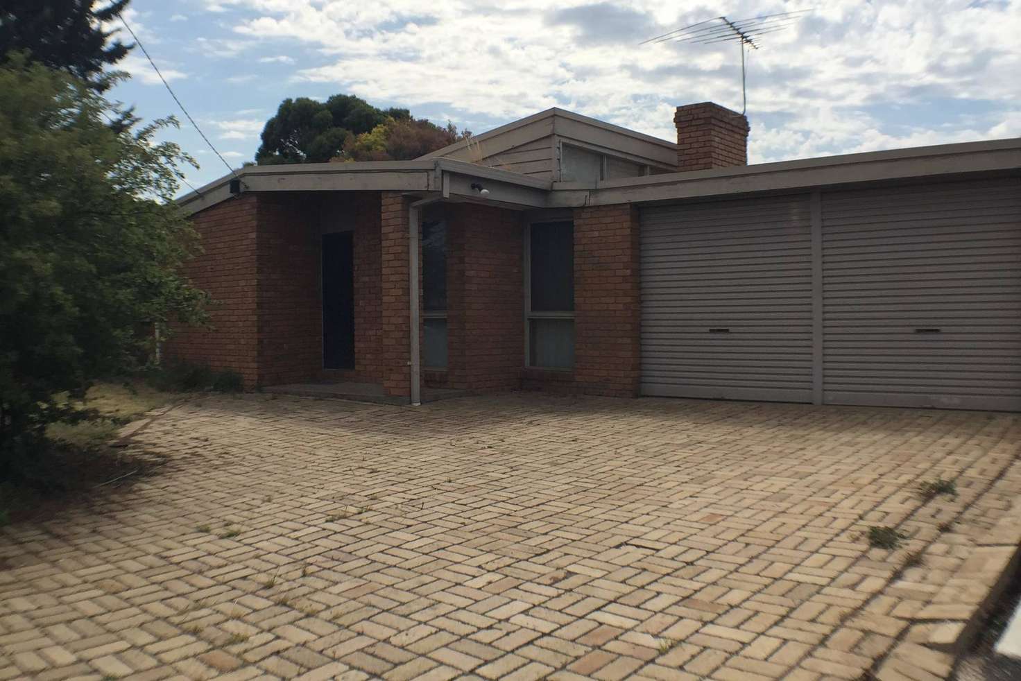 Main view of Homely house listing, 5 Nettlefold Avenue, Hoppers Crossing VIC 3029