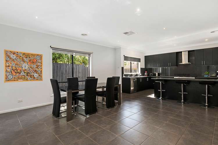 Fourth view of Homely house listing, 10 Judith Court, Mount Waverley VIC 3149