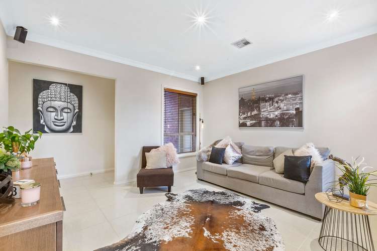 Fifth view of Homely house listing, 6 Peppercorn Court, Hillside VIC 3037