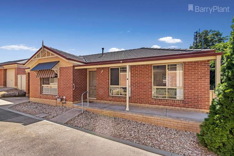 Main view of Homely unit listing, 3/174 St Aidans Road, Kennington VIC 3550