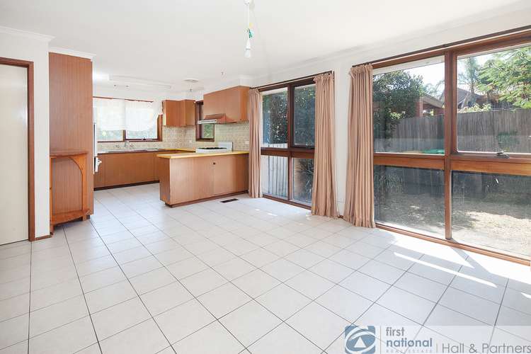 Sixth view of Homely house listing, 2 Kiewa Court, Dandenong North VIC 3175