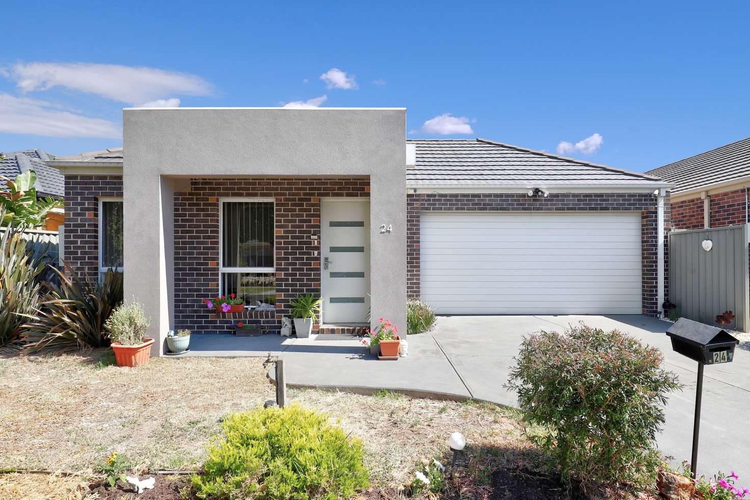 Main view of Homely house listing, 24 Flagstaff Loop, Craigieburn VIC 3064