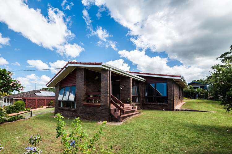 7 Berringar Court, Coes Creek QLD 4560