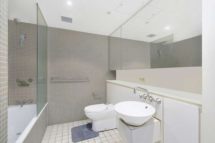 Fifth view of Homely apartment listing, 312/45 Shelley Street, Sydney NSW 2000
