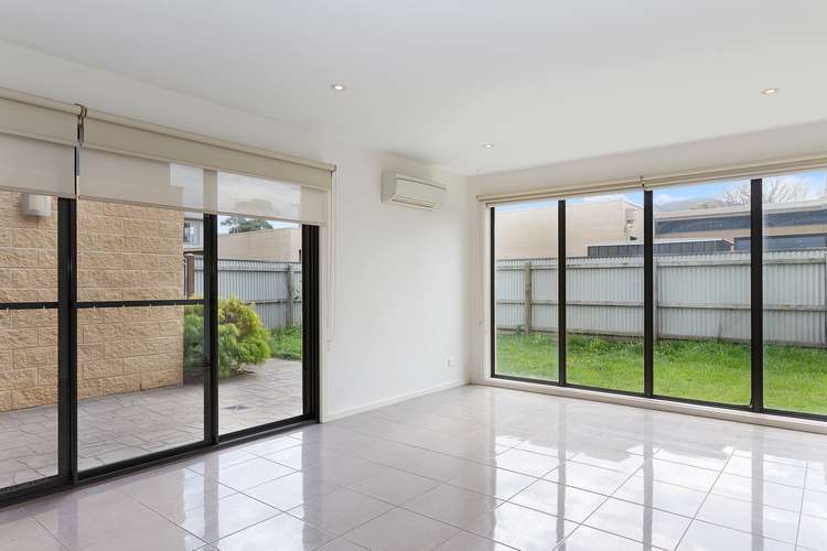 Fifth view of Homely house listing, 2/5 Pengilley Avenue, Apollo Bay VIC 3233