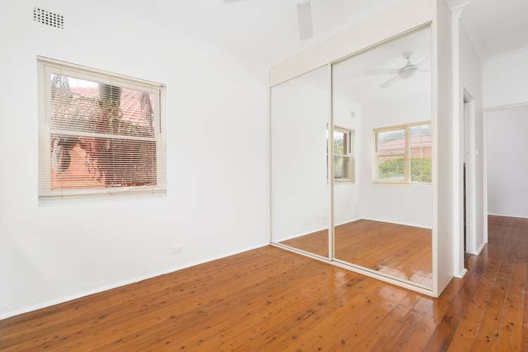 Third view of Homely unit listing, 6/1 Wilbar Avenue, Cronulla NSW 2230