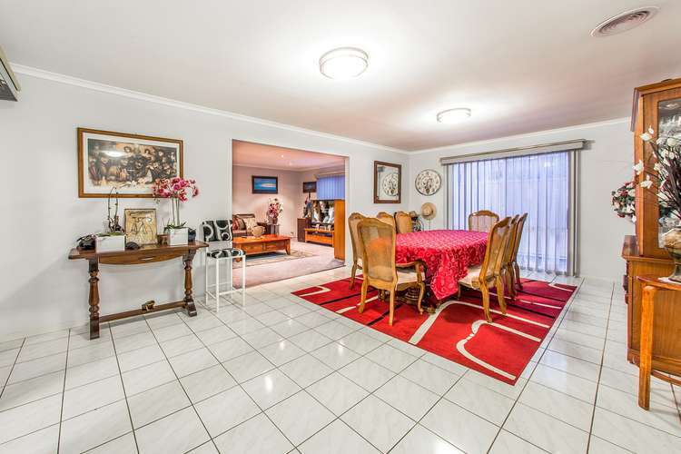 Fifth view of Homely house listing, 5 Aileen Court, Hallam VIC 3803