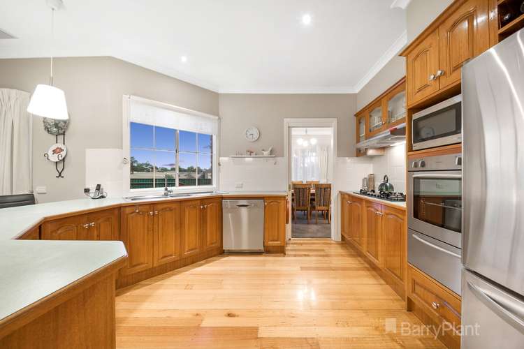 Fifth view of Homely house listing, 28 Duncraig Court, Narre Warren VIC 3805