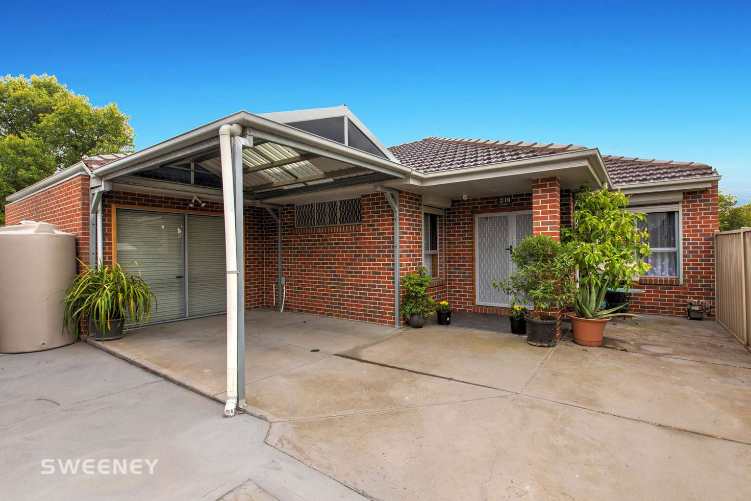 Main view of Homely unit listing, 2/10 Lincoln Street, Sunshine North VIC 3020