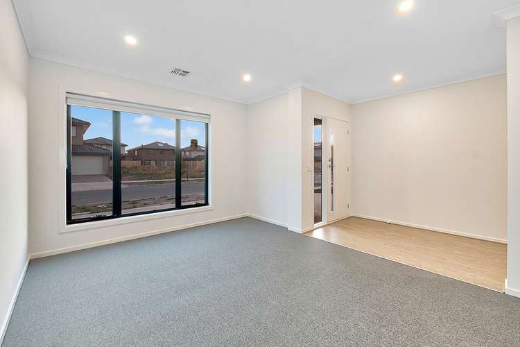 Second view of Homely house listing, 61 Warmbrunn Crescent, Berwick VIC 3806