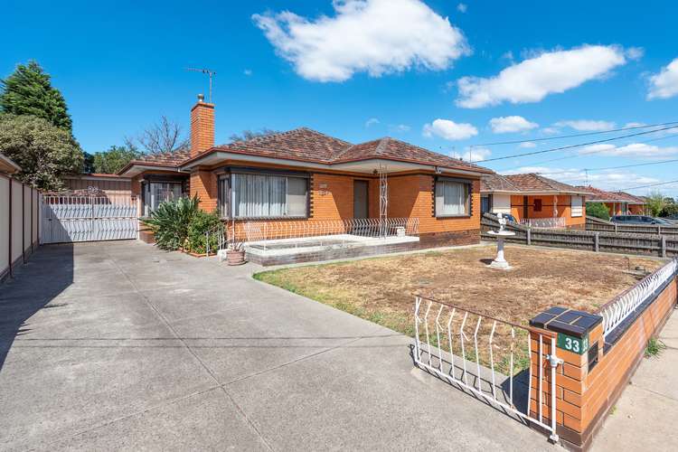 Main view of Homely house listing, 33 Kanimbla Drive, Lalor VIC 3075