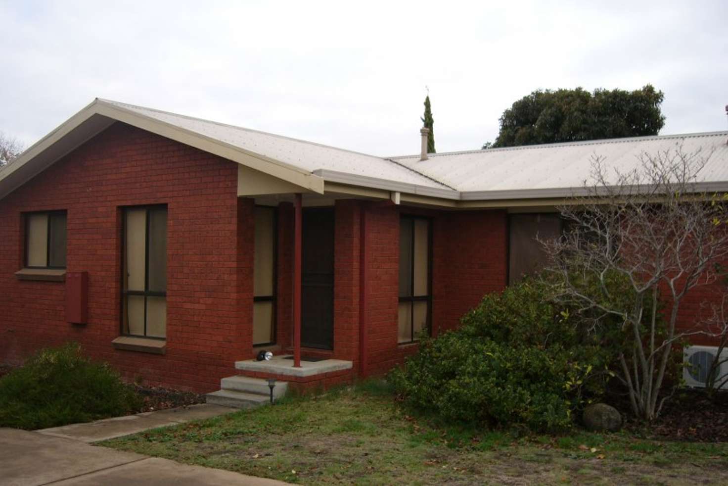 Main view of Homely unit listing, 2/6 Wolstencroft Street, Bendigo VIC 3550