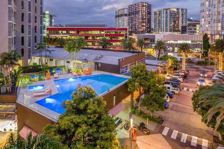 Main view of Homely apartment listing, 612/1000 Ann Street, Fortitude Valley QLD 4006