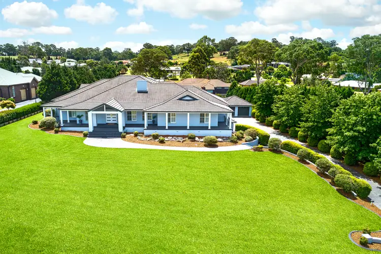 8 The Meadows, Kirkham NSW 2570