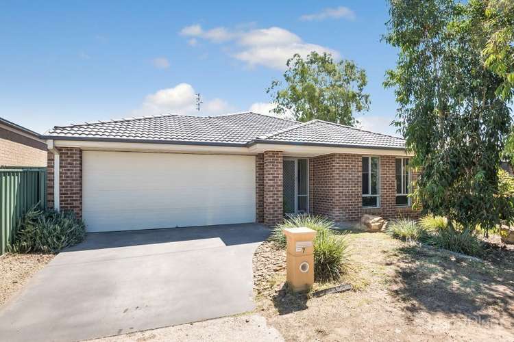 Main view of Homely house listing, 7 Deharl Court, Ascot VIC 3551