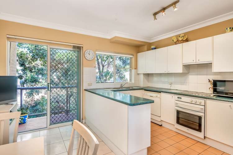 Fifth view of Homely apartment listing, 6/126-128 Mons Avenue, Maroubra NSW 2035