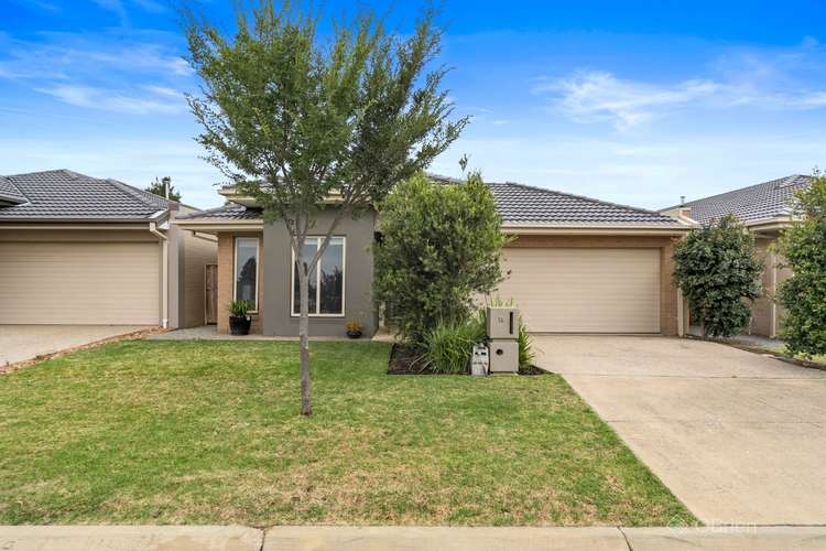 Main view of Homely house listing, 16 Warrego Circuit, Sandhurst VIC 3977