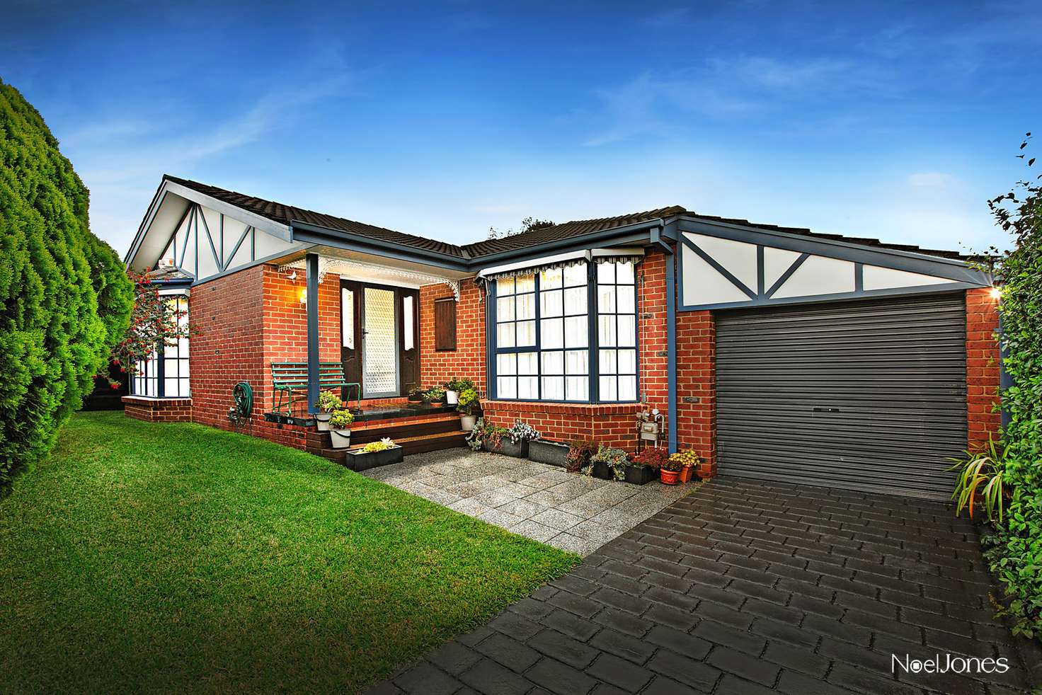 Main view of Homely house listing, 2/19 Fenacre Street, Strathmore VIC 3041