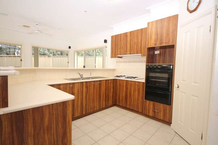 Fourth view of Homely house listing, 3 Whittington Court, Strathdale VIC 3550