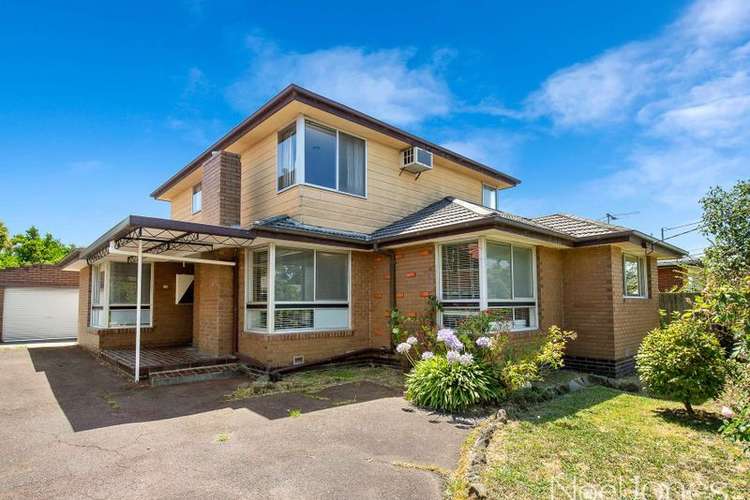 15 Edgewood Avenue, Burwood East VIC 3151