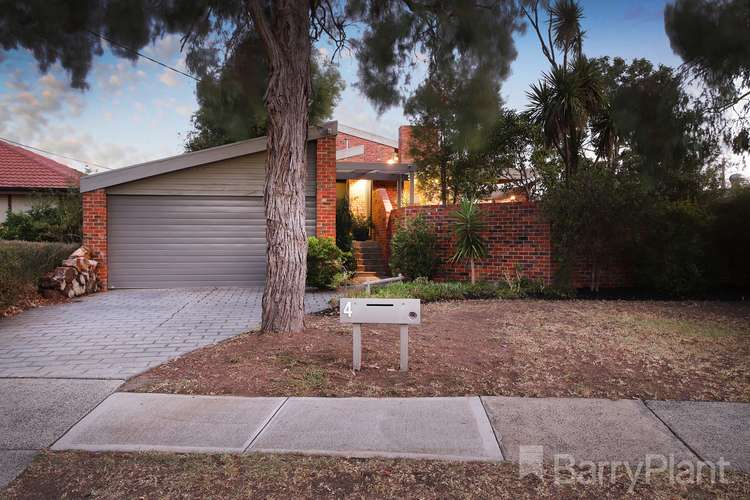 4 Wolverton Drive, Gladstone Park VIC 3043