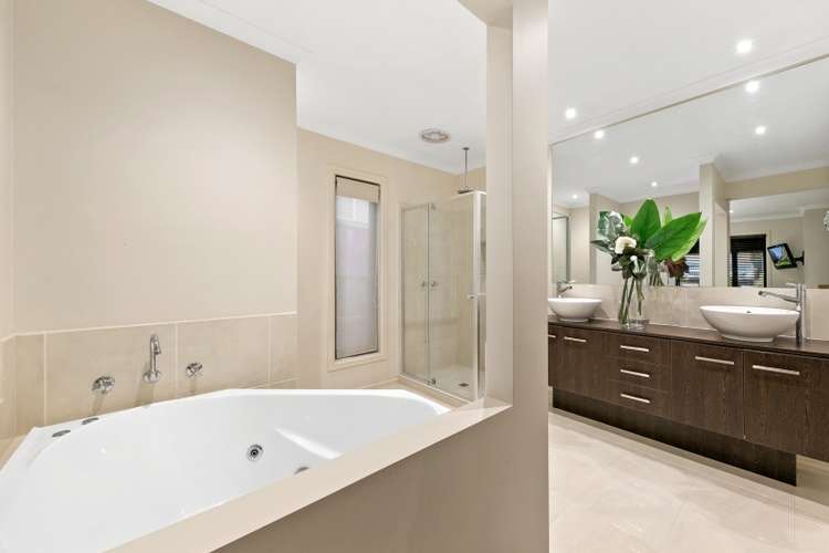 Fourth view of Homely house listing, 9 Bushlark Court, Berwick VIC 3806