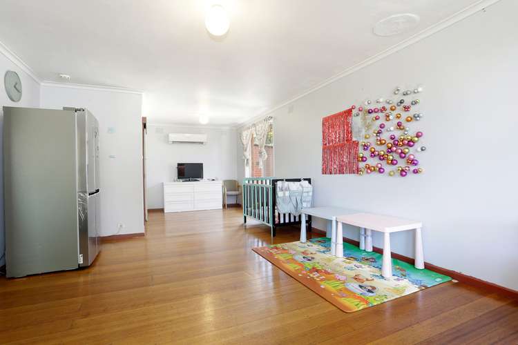 Fifth view of Homely house listing, 15 Ninevah Crescent, Wheelers Hill VIC 3150
