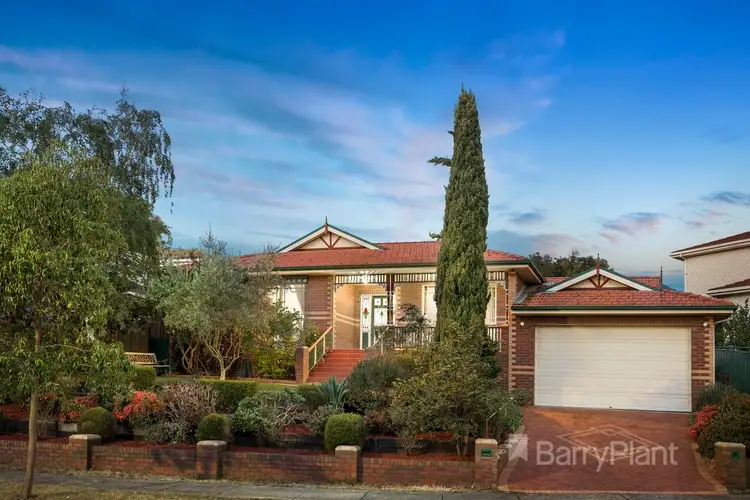 30 Binnak Drive