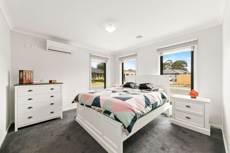 Fifth view of Homely house listing, 2 Anastasi Place, Hastings VIC 3915