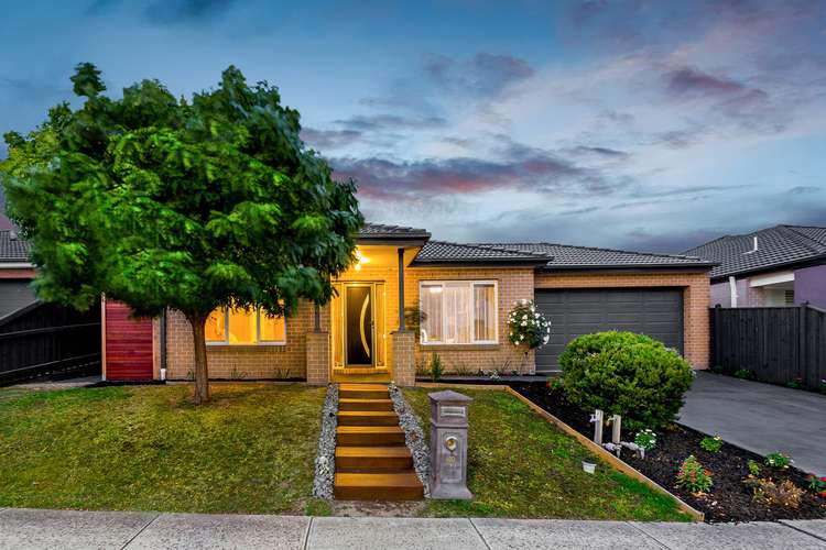 49 Yammerbook Way, Cranbourne East VIC 3977