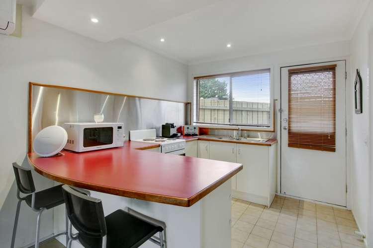 Fifth view of Homely unit listing, 4/280 Nepean Highway, Seaford VIC 3198