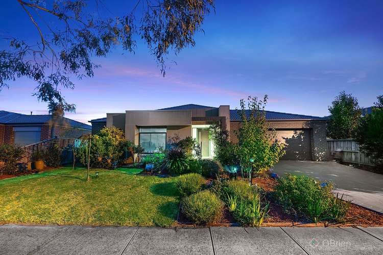 23 McCallum Drive, Cranbourne East VIC 3977