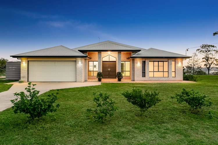 21 Coverdale Crescent, Cotswold Hills QLD 4350