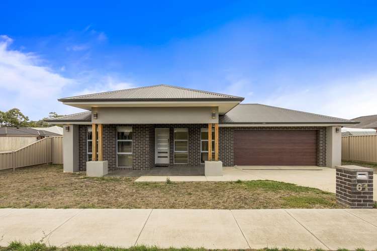 61 Spencer Road, Ballan VIC 3342