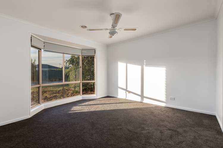 Fifth view of Homely house listing, 6 Barrell Court, Delahey VIC 3037