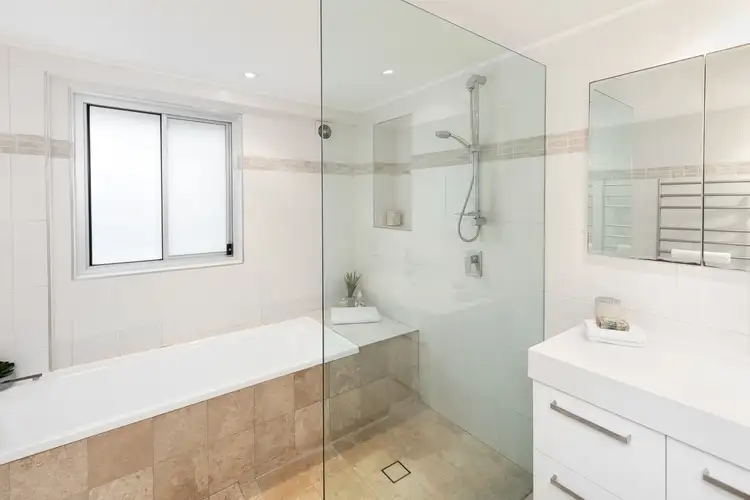Sixth view of Homely house listing, 28 Gardere Avenue, Curl Curl NSW 2096