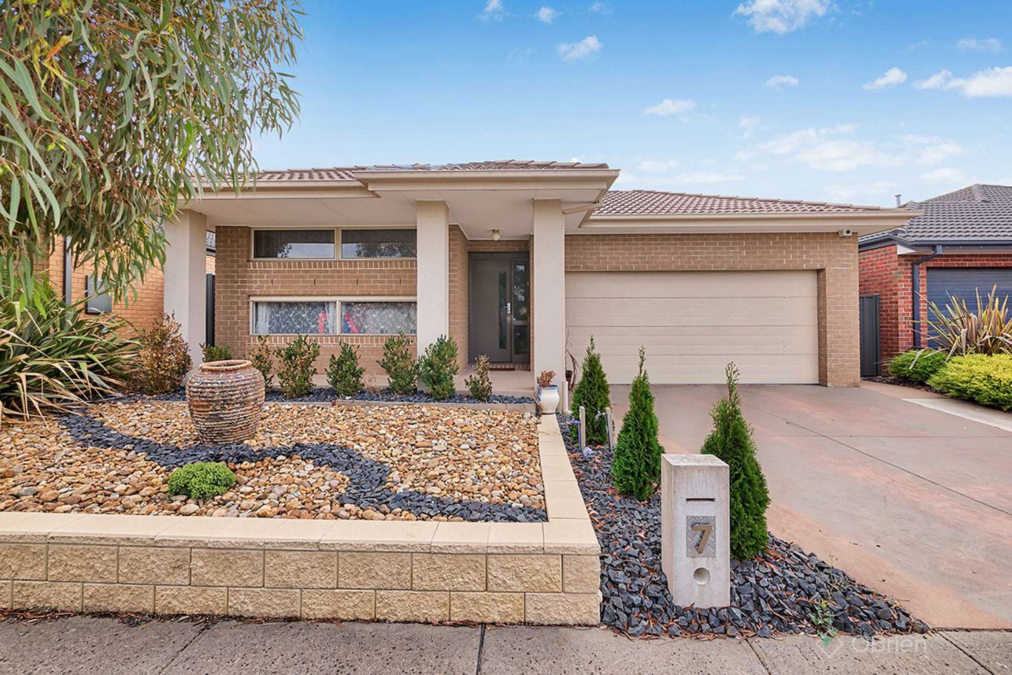 Main view of Homely house listing, 7 Perry Circuit, Cranbourne North VIC 3977