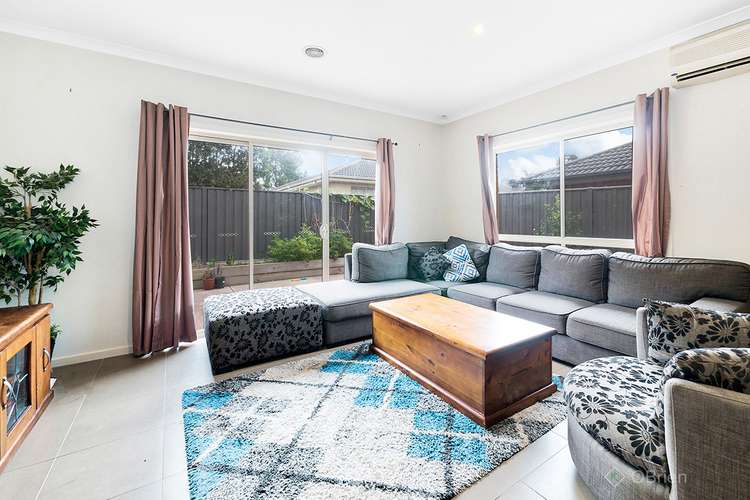 Third view of Homely house listing, 7 Perry Circuit, Cranbourne North VIC 3977