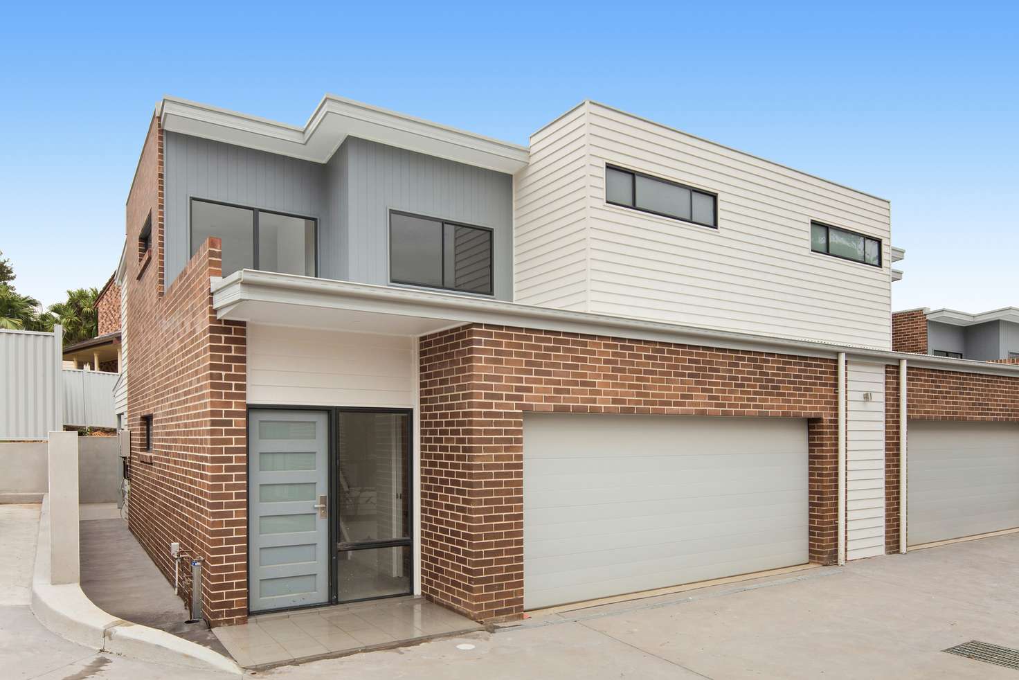 Main view of Homely townhouse listing, 6/53 Russell Street, Balgownie NSW 2519