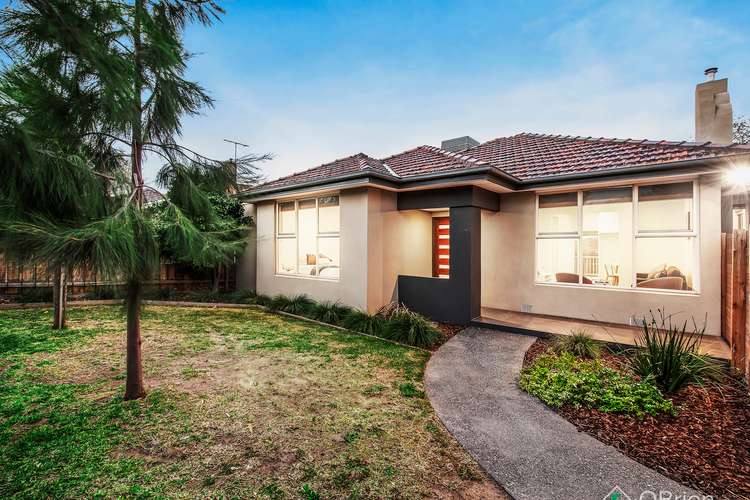 Main view of Homely townhouse listing, 1/18 Wilson Street, Cheltenham VIC 3192