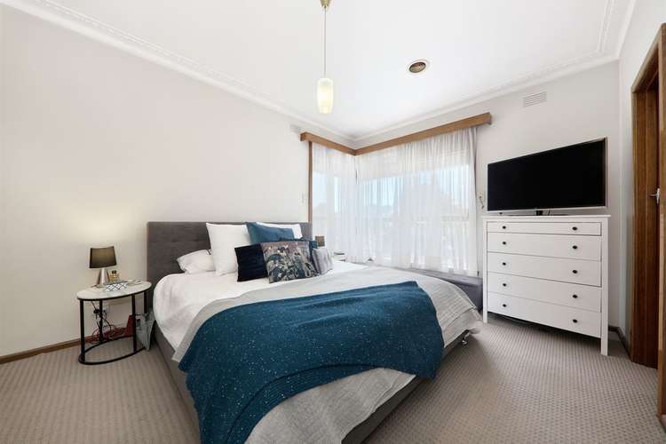 Fifth view of Homely house listing, 2 Campus Court, Wheelers Hill VIC 3150